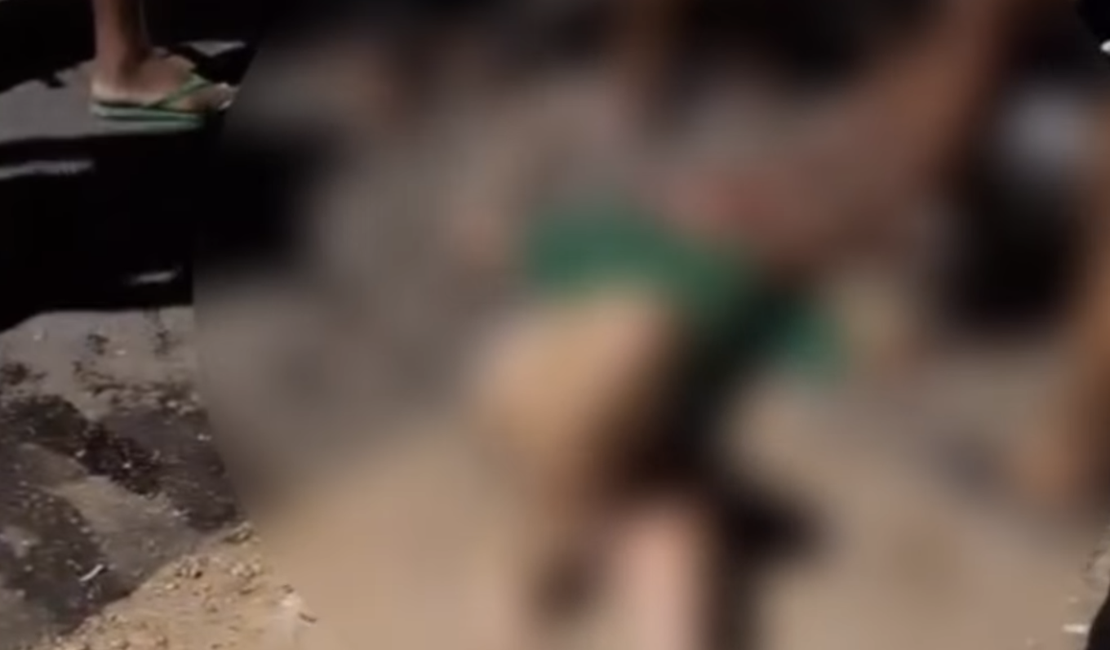 Mulher fica ferida após acidente com motocicleta no bairro Guaribas, em Arapiraca