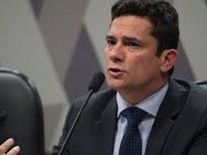 Sérgio Moro decide libertar nove presos temporários da 26ª fase da Lava Jato