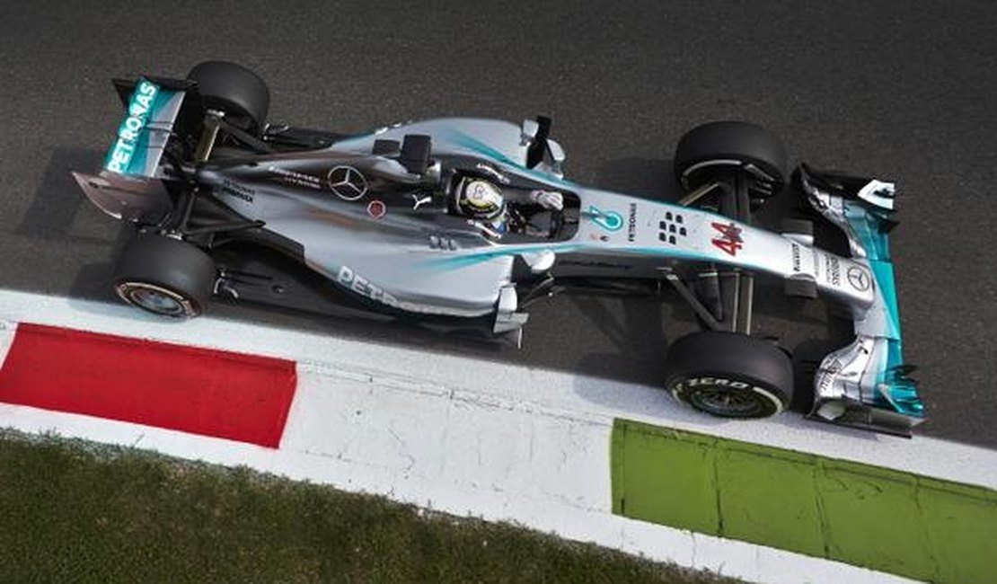 Hamilton bate Rosberg e consegue a pole em Monza; Massa larga em quarto