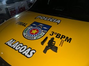 Homem é preso por porte ilegal de arma de fogo de uso restrito em Arapiraca