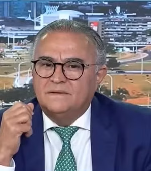 João Caldas compara Joaquim Barbosa a Neymar ao comentar troca de candidato do DC