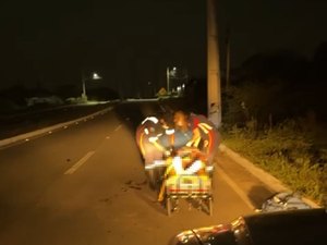 Colisão entre carro e moto deixa homem ferido em Delmiro Gouveia