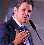 Haddad anuncia congelamento de R$ 15 bilhões no Orçamento de 2024