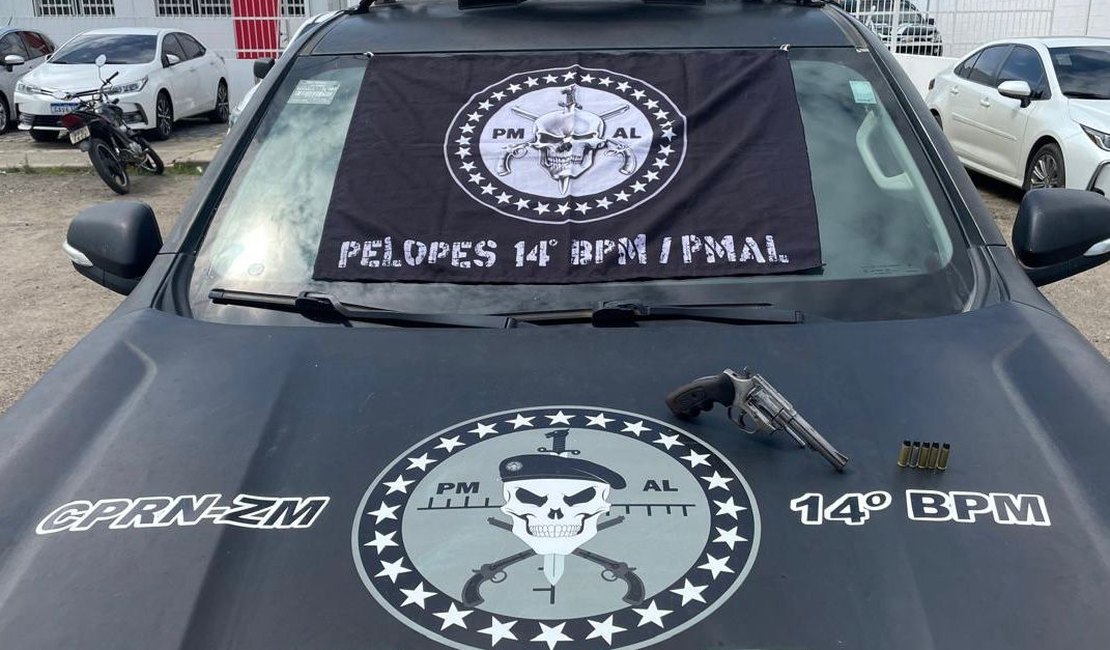 Polícia apreende arma de fogo em guarda-roupa de casal em Jacuípe