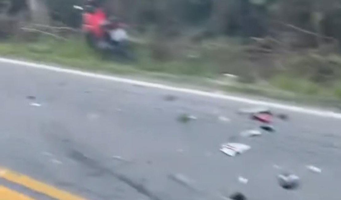 Colisão entre motos deixa homem morto e três feridos na AL-101 Norte, em Passo de Camaragibe