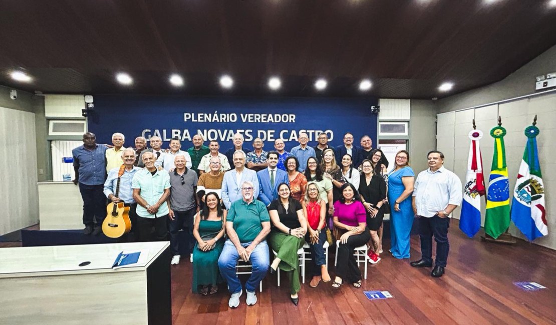 Atletas master são reconhecidos em sessão especial na Câmara de Maceió