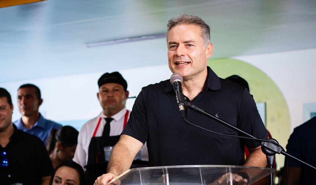 Programa de creches avança e pode gerar até 6 mil empregos em Alagoas, celebra Renan Filho