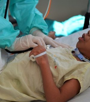 Hospital da Criança de Alagoas orienta pais sobre como agir em caso de parada cardiorrespiratória