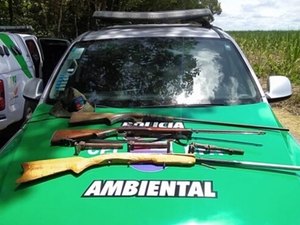 Operação da polícia apreende armas de fogos e caranguejos em cativeiros irregulares