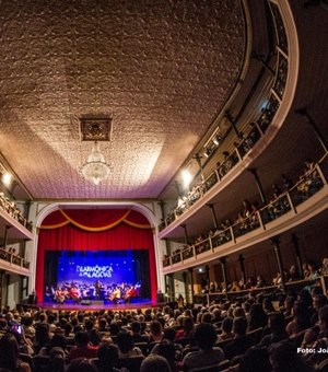 Teatro Deodoro celebra 109 anos com programação especial