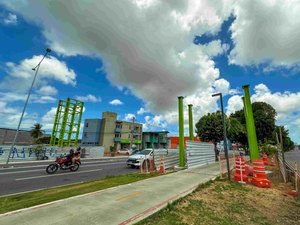 Instalação de passarela fecha trecho da Av. Durval de Góes Monteiro nos dias 1º, 8 e 9 de novembro