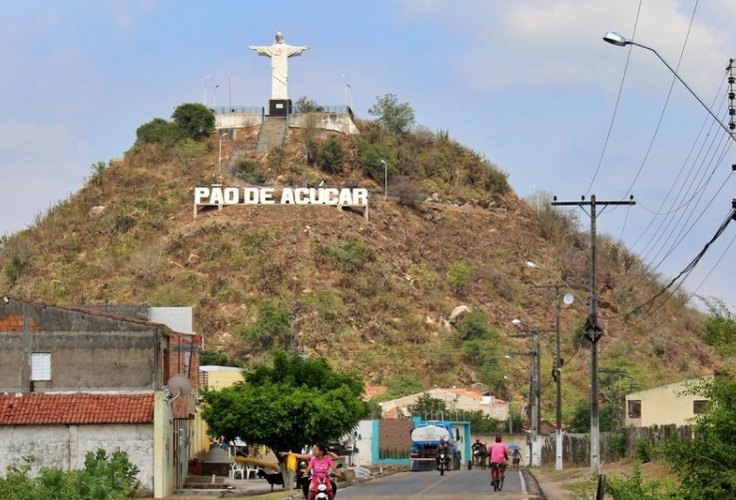 Depois que Justiça descobriu irregularidades com empresa, Prefeitura contrata nova banca para concurso  no Sertão