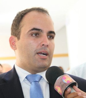 Renato Filho anuncia que Pilar vai ampliar cirurgias gratuitas a outros municípios