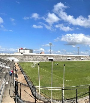 Estádio Fumeirão: iluminação em LED promete elevar qualidade dos jogos noturnos em Arapiraca