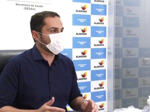 Secretário afirma que isolamento termina quando população colaborar