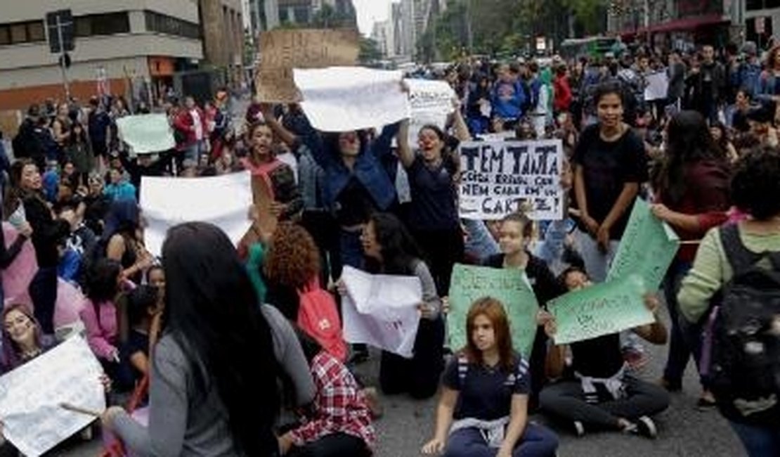Estudo aponta 'reorganização velada' nas escolas da rede estadual de SP