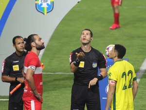 CRB vacila e empata com o lanterna Sampaio Corrêa