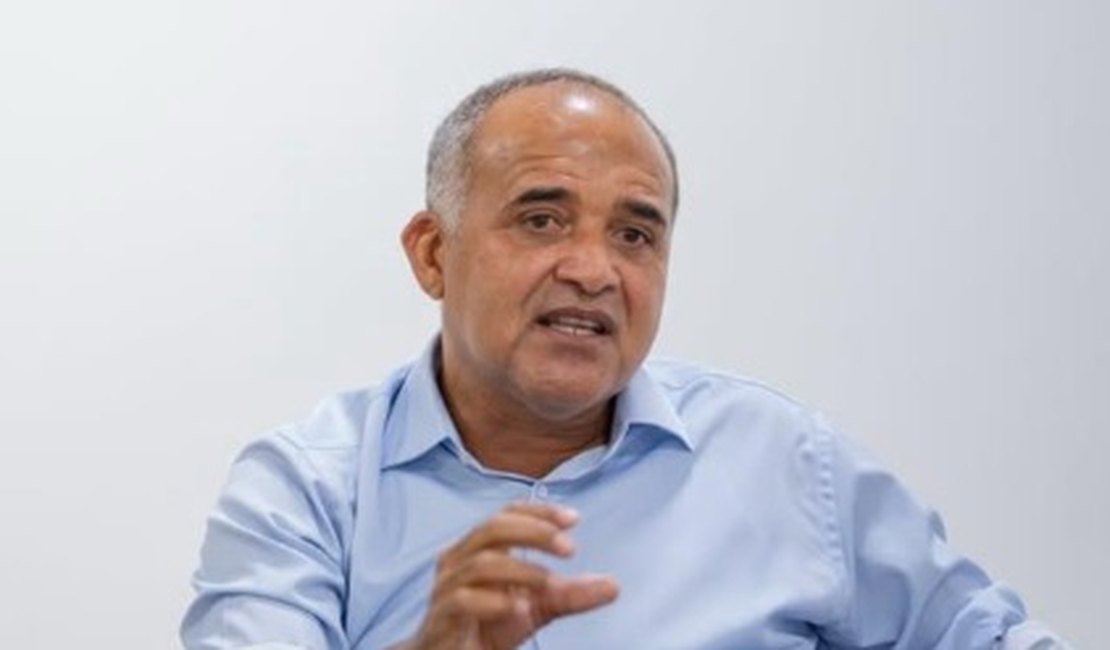 Prefeito tranquiliza população e desmente que foi afastado do cargo em Tapera