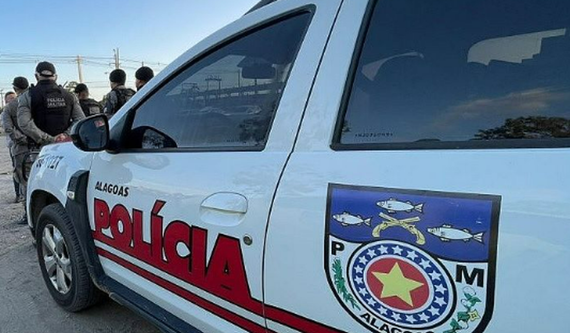 Mulher invade chácara repetidas vezes e responde por perseguição em Arapiraca