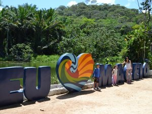 Parque Municipal ganha totem do 'Eu amo Maceió'