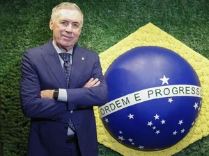 Carlo Ancelotti renova com a Seleção Brasileira até a Copa de 2030