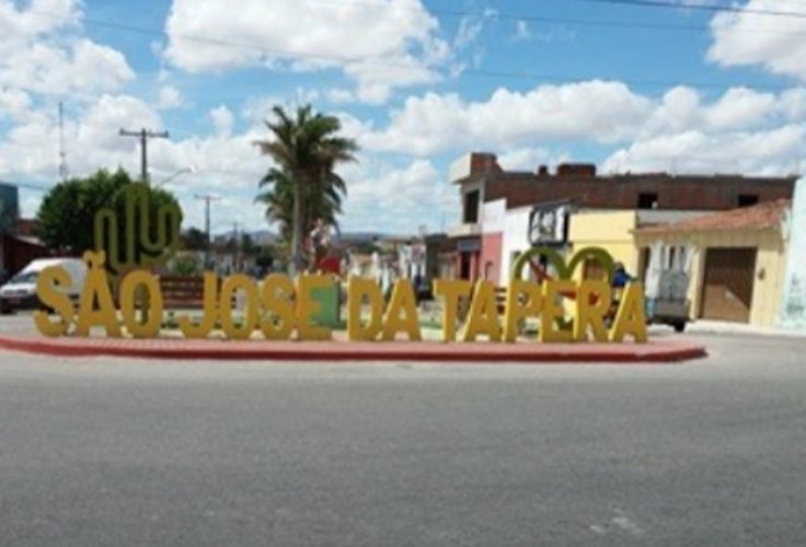 Briga de egos pode salvar futuro político de prefeito que domina município há 40 anos, no Sertão