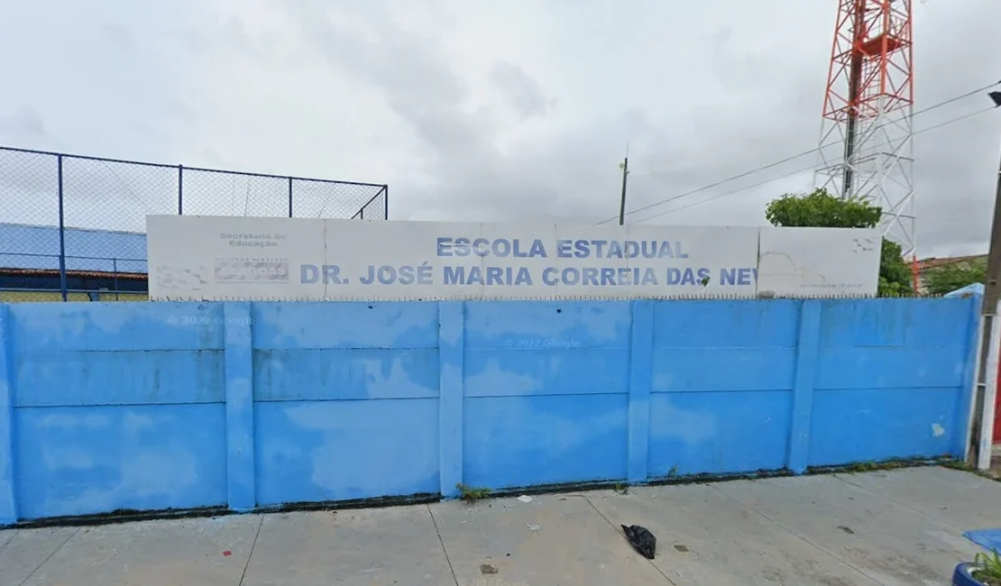 Urna eletrônica apresenta defeito e atrasa votação no Prado, em Maceió