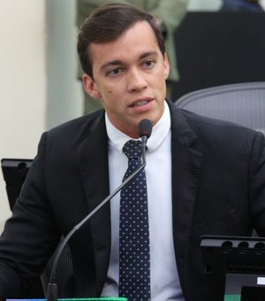 Delegado Leonam propõe debate sobre adoção da progressão parcial no Colégio Tiradentes