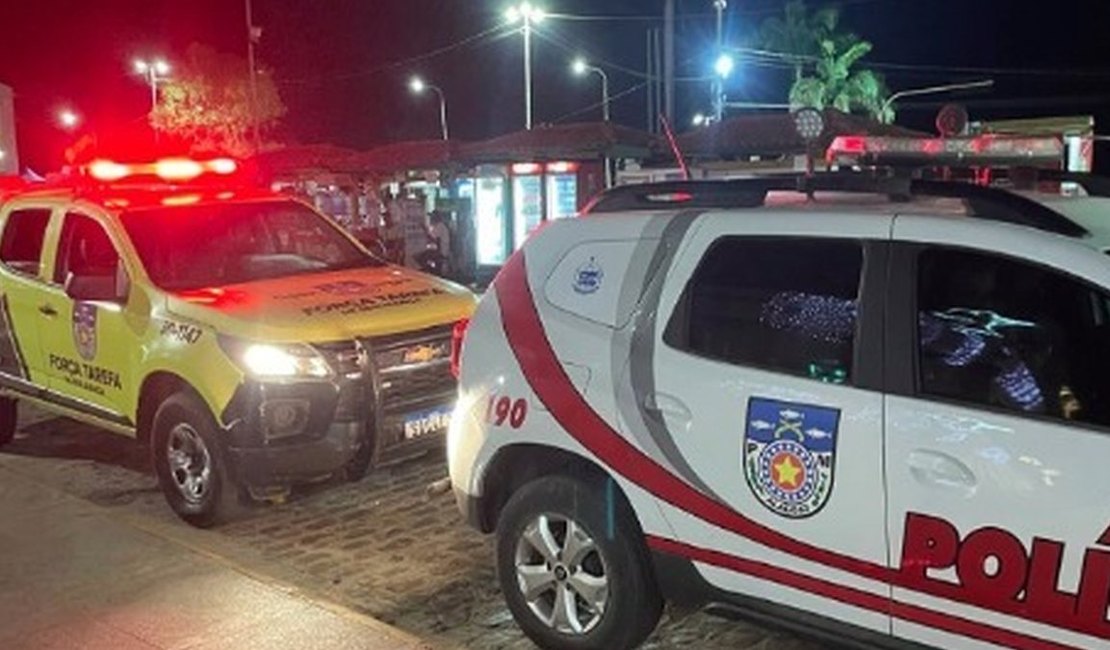 Mulher mata homem a facadas e é presa em Penedo; eles tinham um relacionamento afetivo