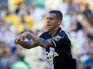 Brasileirão: Corinthians perde na Arena e Vasco se recupera com vitória no clássico