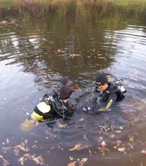 Corpo de Bombeiros resgata corpo de adolescente que se afogou em rio
