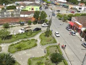 Mulher procura a polícia após ser ameaçada de morte pelo ex-companheiro