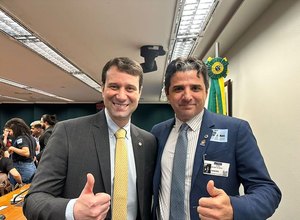 Daniel Barbosa e Odilon Auto debatem situação dos pós-graduandos em audiência na Comissão de Educação