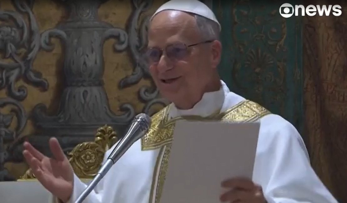 Papa Leão XIV celebra primeira missa na Capela Sistina