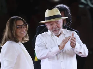 Lula diz que 'vai ter briga com emenda parlamentar' se for reeleito