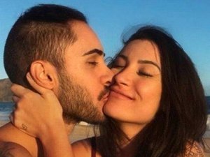Em show, público avisa Diego Melim que Boca Rosa saiu do BBB e ele ignora