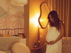 Sabrina vai para hospital após bolsa estourar e Anitta acerta previsão