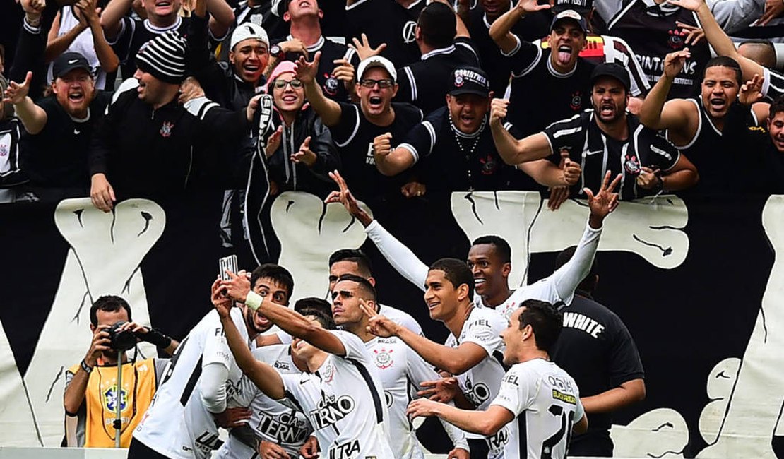 Brasileirão: Corinthians vence clássico, Bahia e São Paulo avançam e Fla é derrotado