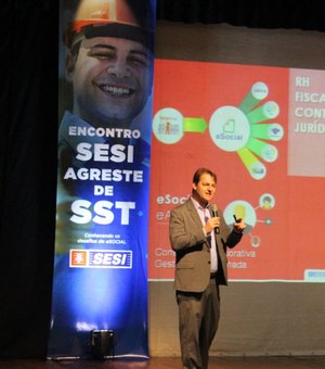 Sesi apresenta solução do e-Social a empresários do Agreste