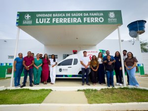 Prefeitura de Girau do Ponciano fortalece saúde na zona rural com entrega de nova ambulância