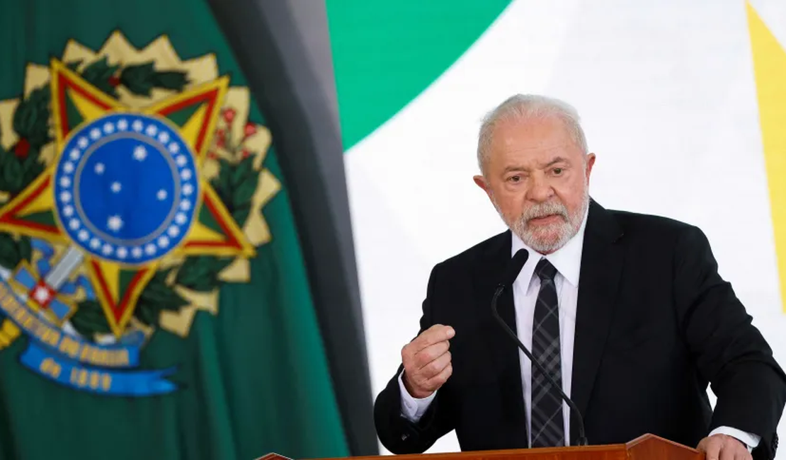 Contrariando promessas, Lula adota velhas práticas políticas para conseguir apoio no Congresso