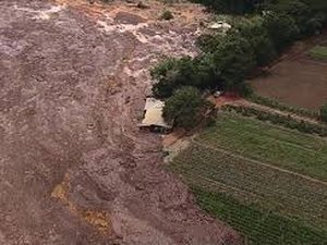 Cerca de 24 mil pessoas estão sendo deslocadas em Brumadinho