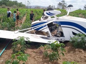 Aeronave de pequeno porte cai em Guarabira e deixa feridos
