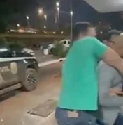 Discussão após spray de pimenta em DP termina com advogado detido