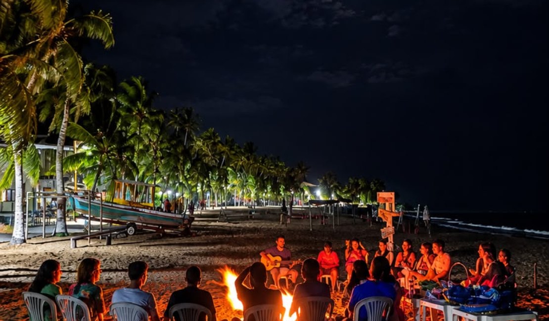 Luau do Grupo São João Paulo II acontece neste sábado na Praia de Japaratinga