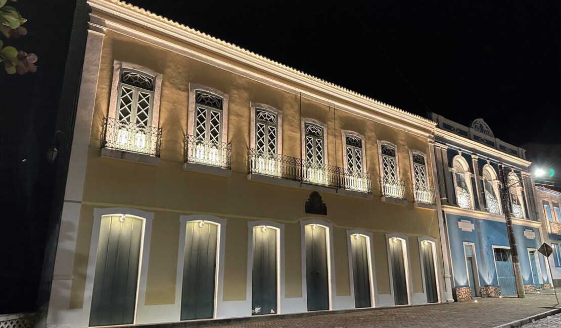 Em Penedo: pontos turísticos do Centro Histórico ganham nova iluminação