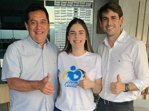 Com apoio de deputado federal, Sâmea Mascarenhas fortalece oposição em Rio Largo