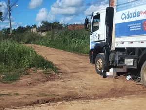 Motociclista morre após acidente com caminhão de coleta de lixo em Palmeira dos Índios