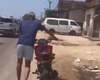 GCM faz jovem empurrar moto e imitar barulho de escapamento após abordagem em Teotônio Vilela