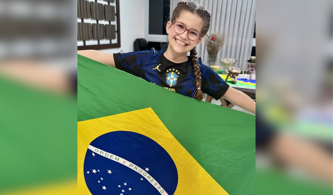 Paraibana de 10 anos dá dicas a técnico da Seleção Brasileira em vídeos: 'Ancelotti, anota aí'